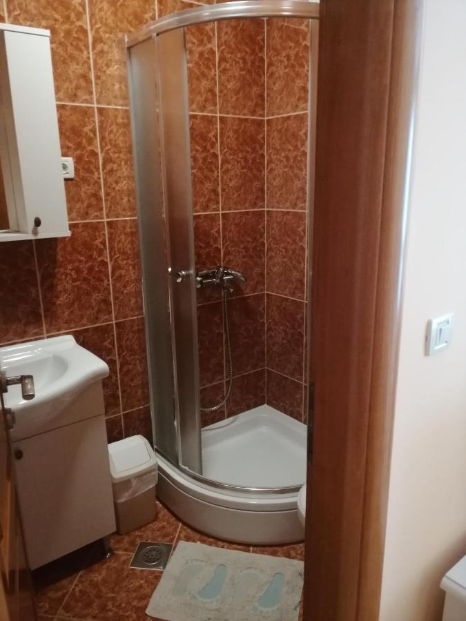 Apartmani Dubrava Podstrana Esterno foto