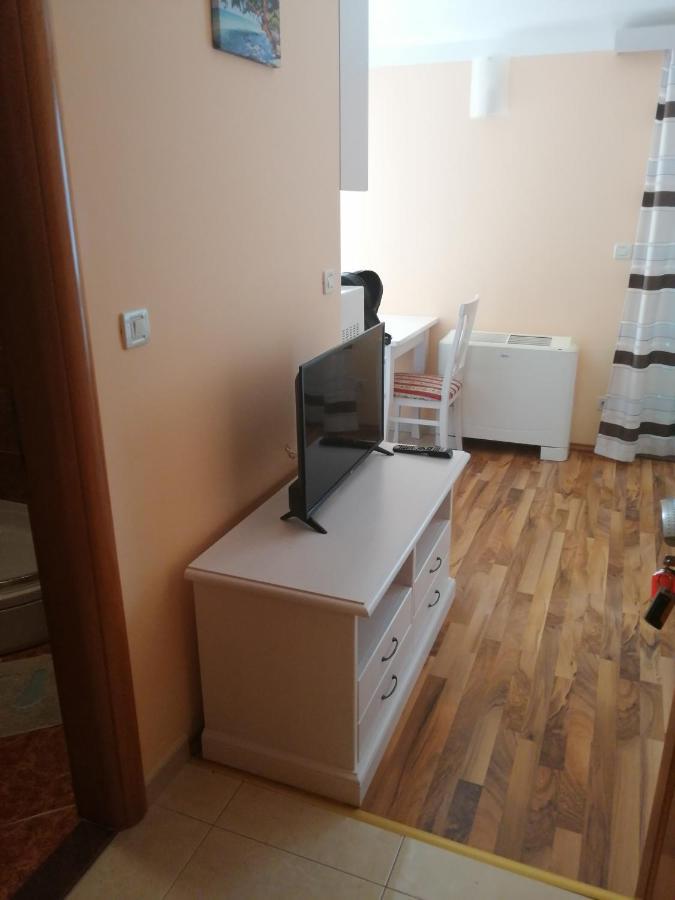 Apartmani Dubrava Podstrana Esterno foto