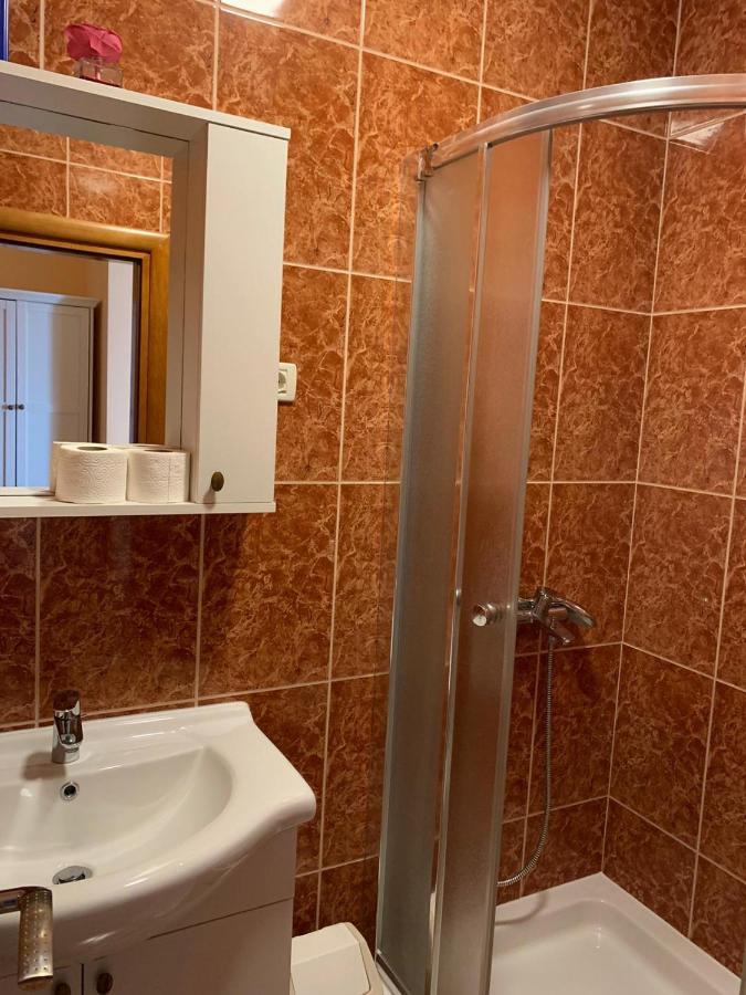 Apartmani Dubrava Podstrana Esterno foto