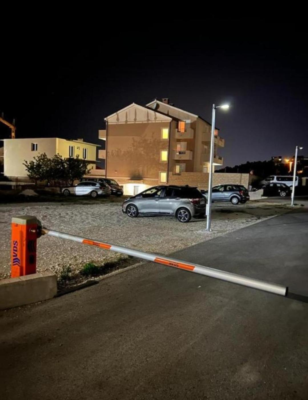 Apartmani Dubrava Podstrana Esterno foto